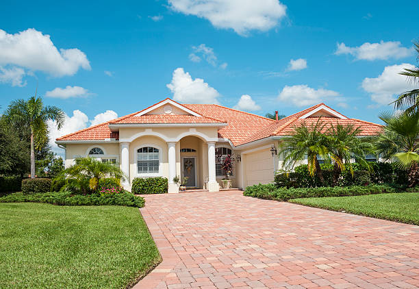 Best Driveway Pavers Cost  in Hinsdale, IL